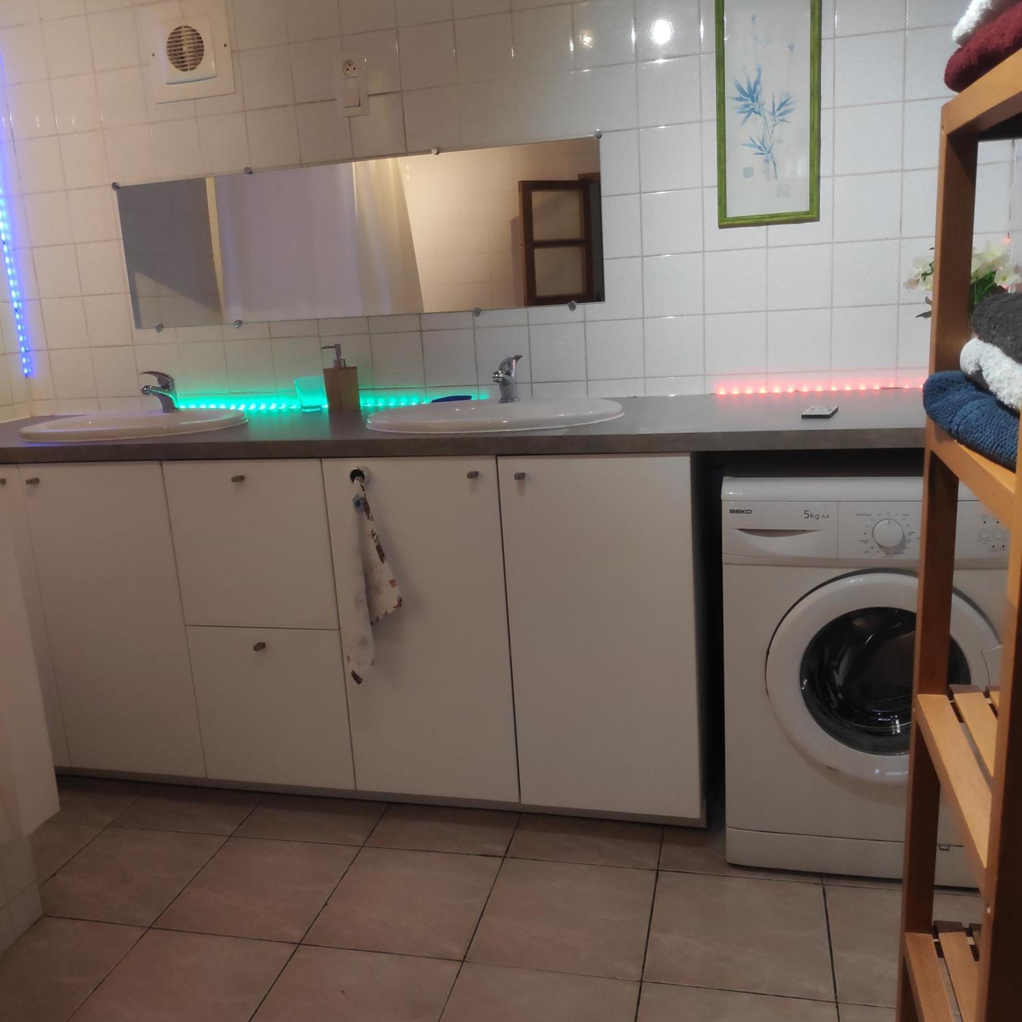 Maison Cosy Et Conviviale, Le B7 Besset 외부 사진